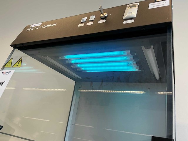 Analytikjena pcr uv2-kast - afbeelding 3 van  8