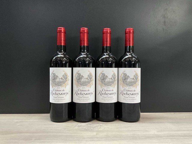 André lurton château de rochemorin, pessac-léognan 2019 (4x) - afbeelding 1 van  3