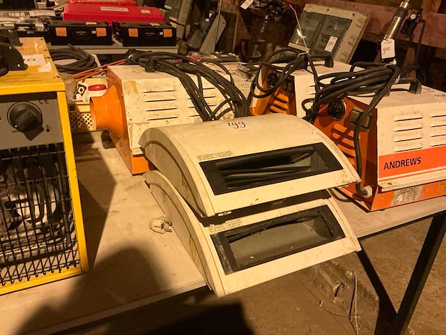 Andrews / stiebel eltron heater (3x) - afbeelding 1 van  6