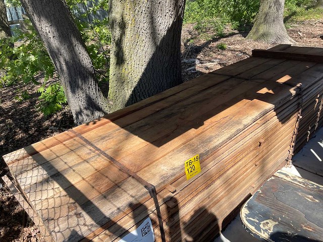 Angelim pedra beschoeiingplanken 3000-4000x150x20mm (144x) - afbeelding 1 van  3