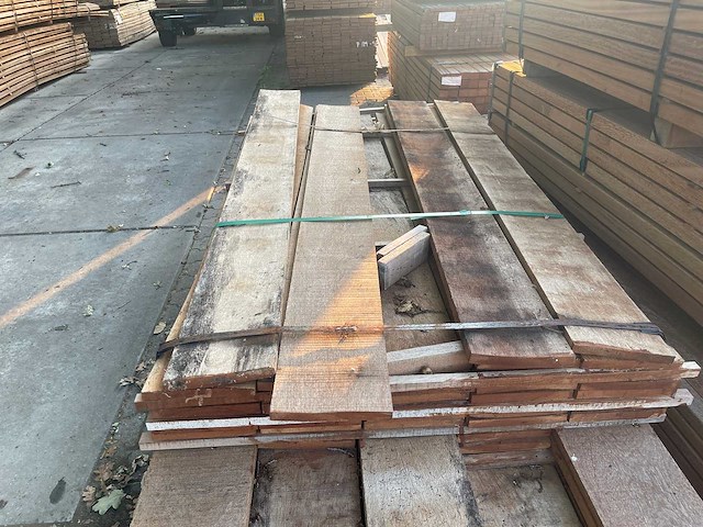 Angelim pedra beschoeiingsplanken 2000-3000x200x20mm (98x) - afbeelding 1 van  3