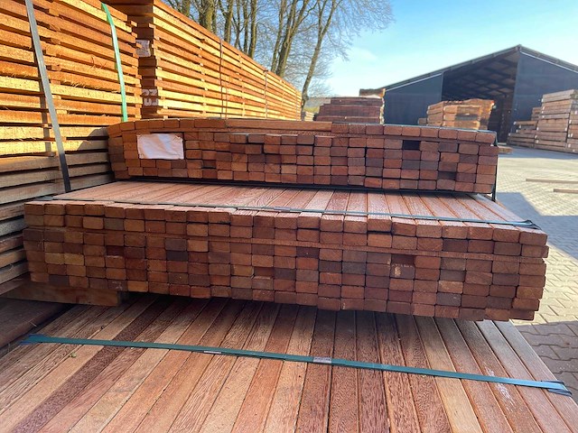 Angelim pedra latten geschaafd 1250-1550x40x21mm (293x) - afbeelding 3 van  3