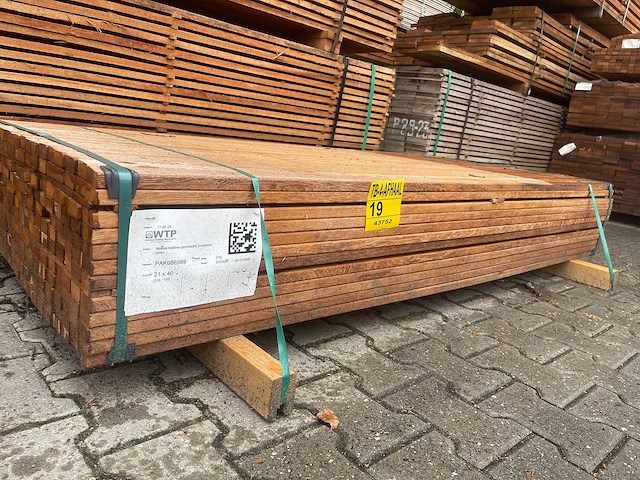 Angelim pedra latten geschaafd 1850x40x21mm (276x) - afbeelding 2 van  3