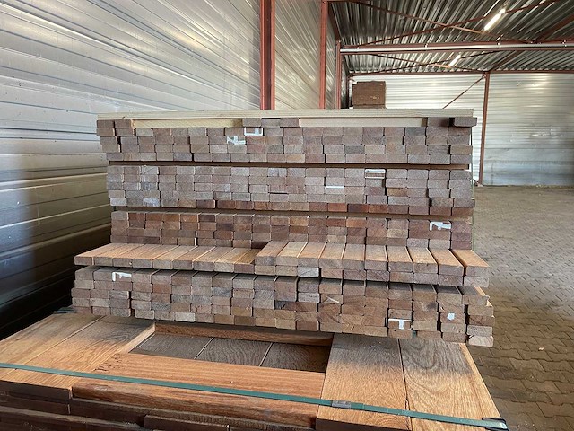 Angelim pedra latten geschaafd 2150x45x20mm (80x) - afbeelding 3 van  3