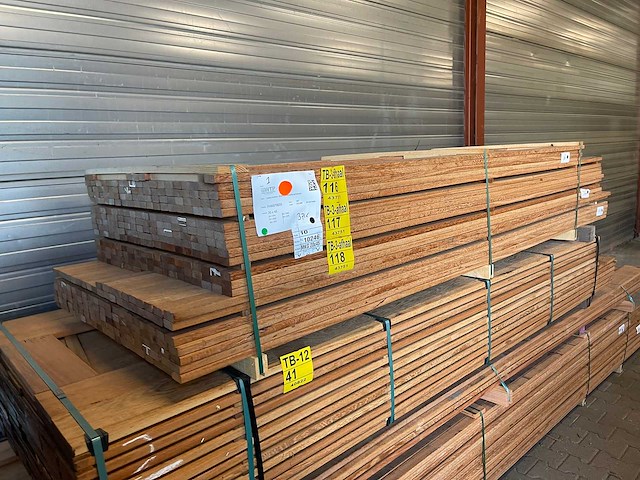 Angelim pedra latten geschaafd 2750x45x20mm (124x) - afbeelding 2 van  3