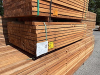 Angelim pedra onderliggers fijnbezaagd 1900x60x40mm (136x) - afbeelding 4 van  4