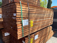Angelim pedra onderliggers fijnbezaagd 2500x60x40mm (136x) - afbeelding 4 van  4