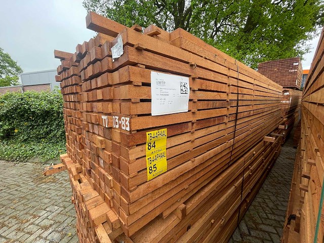 Angelim pedra onderliggers fijnbezaagd 4050-4650x60x40mm (159x) - afbeelding 4 van  4