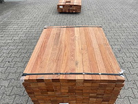 Angelim pedra onderliggers geschaafd 1000x68x45mm (156x) - afbeelding 1 van  3
