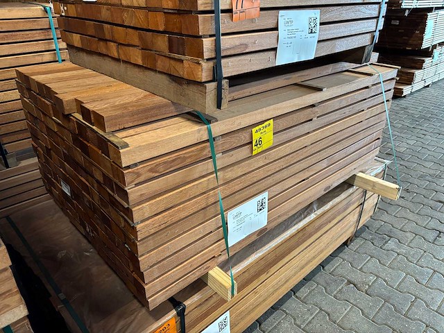 Angelim pedra onderliggers geschaafd 1500x68x45mm (141x) - afbeelding 1 van  1
