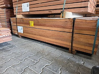 Angelim pedra onderliggers geschaafd 1900x68x45mm (126x) - afbeelding 4 van  4