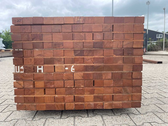 Angelim pedra onderliggers geschaafd 2000x68x45mm (156x) - afbeelding 2 van  3