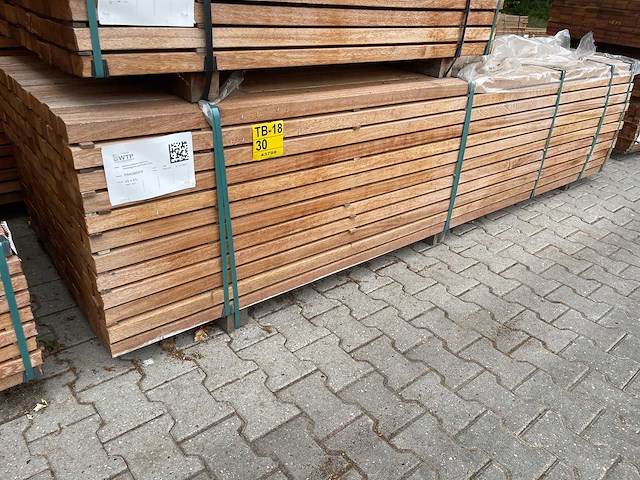 Angelim pedra onderliggers geschaafd 3000x65x45mm (168x) - afbeelding 4 van  4
