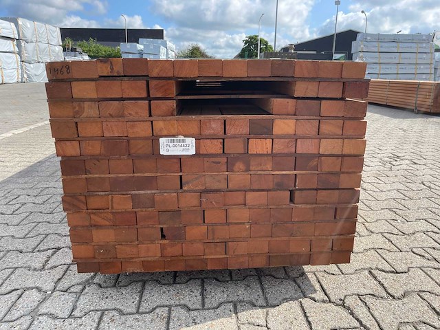 Angelim pedra onderliggers geschaafd 3500x68x45mm (65x) - afbeelding 2 van  3