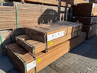 Angelim pedra palen geschaafd 1550-2150x45x45mm (121x) - afbeelding 2 van  3