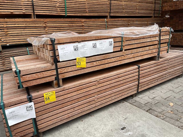 Angelim pedra palen geschaafd 1550-2150x45x45mm (121x) - afbeelding 3 van  3