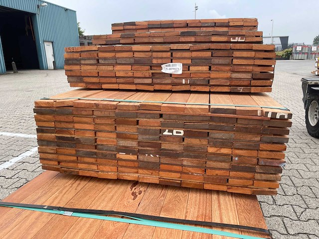 Angelim pedra planken geschaafd 1250-2150x90x21mm (253x) - afbeelding 3 van  3