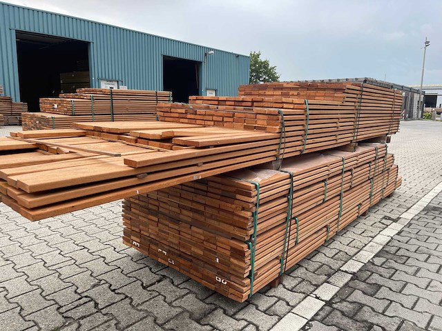 Angelim pedra planken geschaafd 1550-4000x70x21mm (208x) - afbeelding 2 van  3