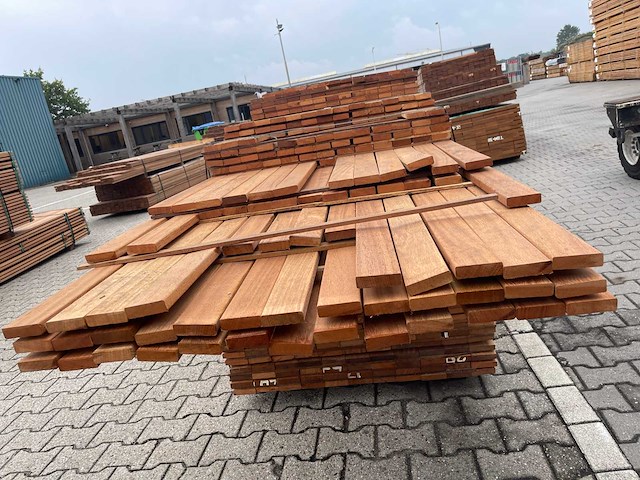 Angelim pedra planken geschaafd 1550-4000x70x21mm (208x) - afbeelding 3 van  3