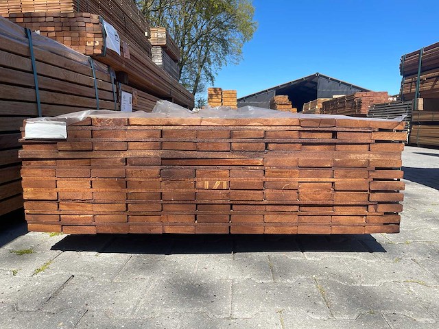 Angelim pedra planken geschaafd 2150-2450x90x21mm (102x) - afbeelding 3 van  3