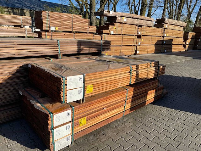 Angelim pedra planken geschaafd 2150-2450x90x21mm (102x) - afbeelding 2 van  3