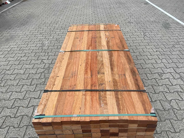 Angelim pedra regels geschaafd 2000x68x45mm (111x) - afbeelding 1 van  3