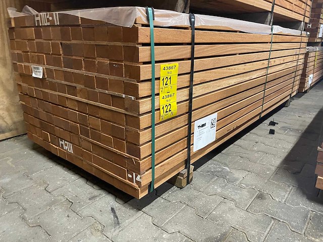 Angelim pedra regels geschaafd 2500x68x45mm (71x) - afbeelding 4 van  4