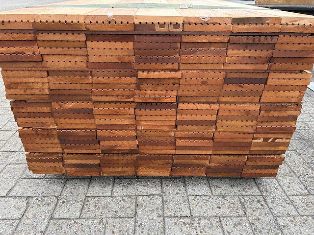 Angelim pedra vlonderplanken 2750x143x21mm (135x) - afbeelding 3 van  4