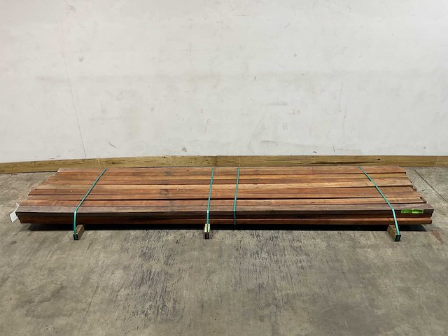 Angelim vermelho hardhouten regel - 350x9x4,5 cm (26x) - afbeelding 2 van  5