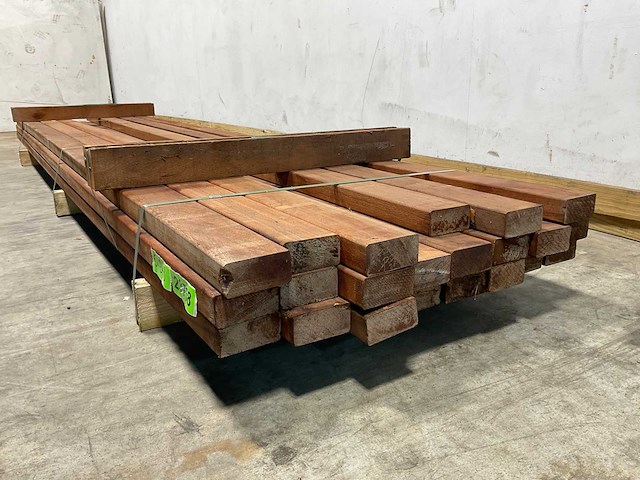 Angelim vermelho hardhouten regel vlak geschaafd - 350x9x4,5 cm (21x) - afbeelding 5 van  7