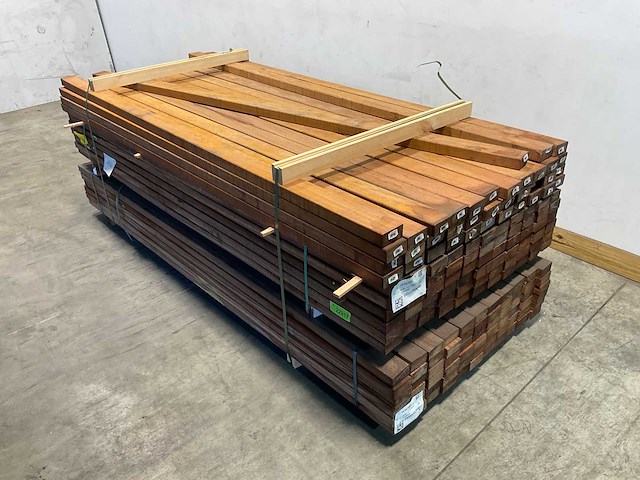 Angelim vermelho regel geschaafd 250x9x4,5 cm (50x) - afbeelding 1 van  1