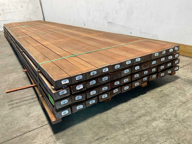 Angelim vermelho regel geschaafd 450x9x4,5 cm (20x) - afbeelding 4 van  6