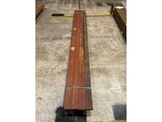 Angelim vermelho regels geschaafd 45x90 mm (4x) - afbeelding 3 van  4