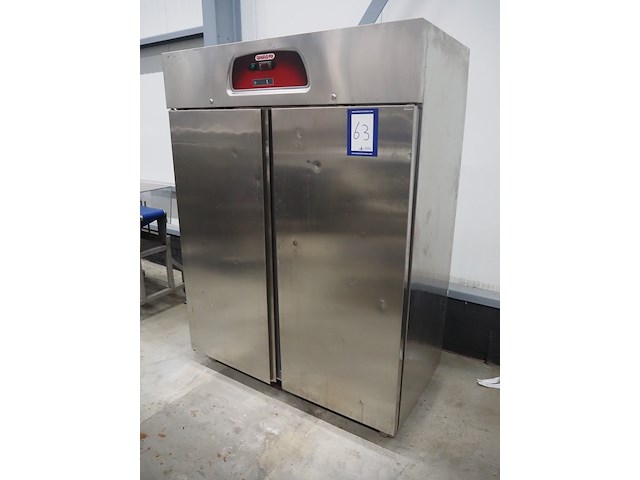 Angelo po - afbeelding 1 van  8