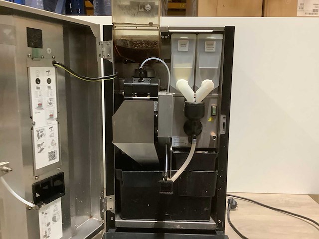 Animo optibean 3 ng koffiemachine - afbeelding 6 van  7