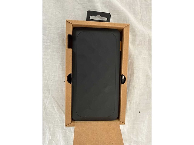 Anker powercore 25k powerbank 25.000mah | xtorm fuel series 5 powerbank | remington power-x series x6 tondeuse - afbeelding 4 van  4