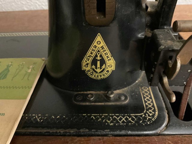 Anker rz nostalgische naaimachine - afbeelding 3 van  6