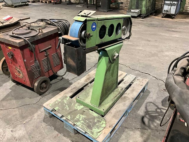 Anma bv20 75 bandschuurmachine - afbeelding 1 van  5