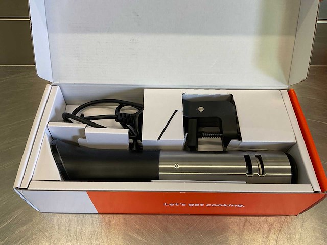 Anova sousvide stick- 1200 watt - wifi - afbeelding 9 van  11