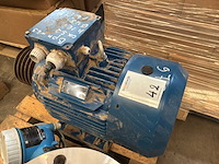 Anp 160s-4 elektromotor - afbeelding 1 van  2