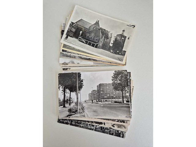 Ansichtkaarten verzameling friesland - afbeelding 1 van  19