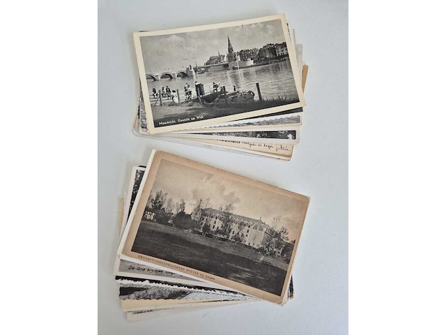 Ansichtkaarten verzameling limburg - afbeelding 1 van  21