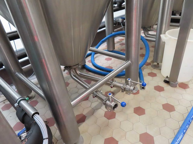 Ant systems - 2022 - fermentatie tank 3000l (4x) - afbeelding 10 van  13