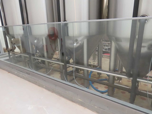 Ant systems - 2022 - fermentatie tank 3000l (4x) - afbeelding 12 van  13