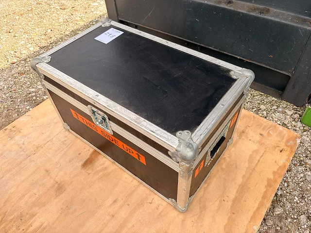 Antari - sneeuwmachine - fog machine - afbeelding 3 van  3