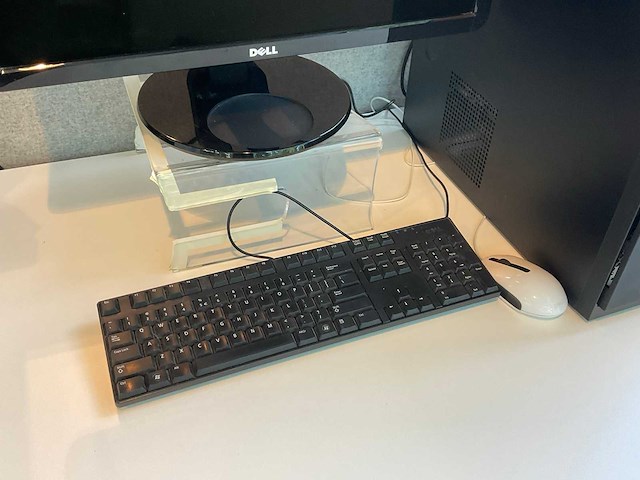 Antec rm650x desktop computer - afbeelding 2 van  2