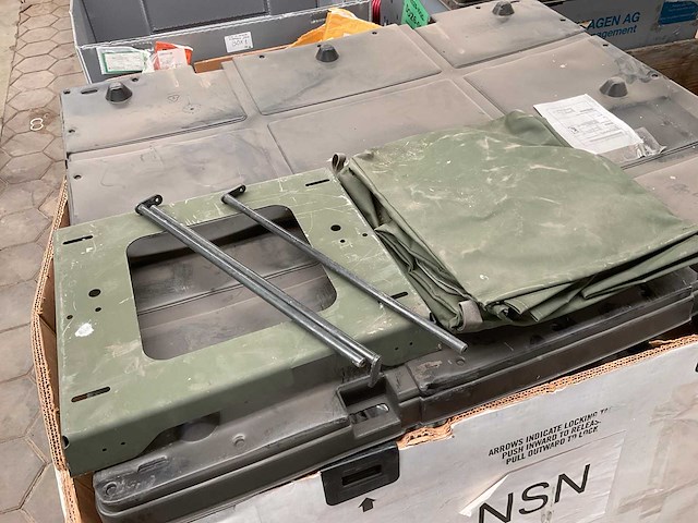 Antenna mounting frame (26x) - afbeelding 1 van  5