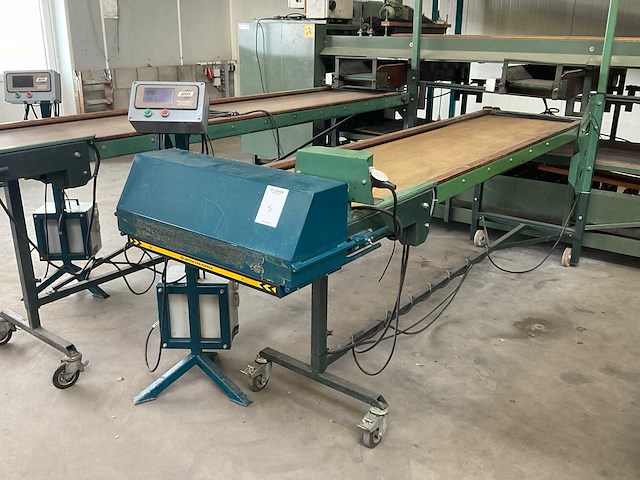 Antha van hienen lichtsluis teller met een de bruin leesband (c) - afbeelding 2 van  9