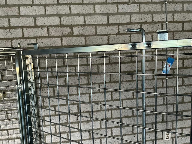 Anti diefstal rolcontainer 80x70x185cm (5x) - afbeelding 4 van  7