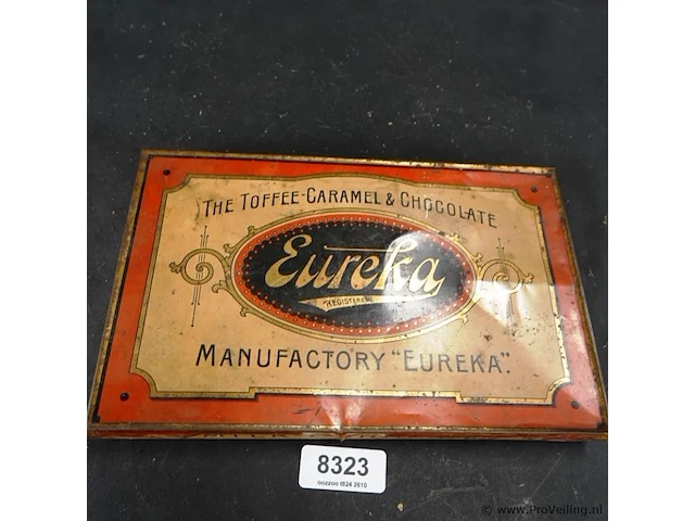 Antiek blik van de toffee-, karamel- en chocoladefabriek eureka (eureka rotterdam / the toffee-caramel & chocolate manufactory), waarschijnlijk geproduceerd in de vroege 20e eeuw door blikfabrikant bekkers dordrecht - afbeelding 3 van  5